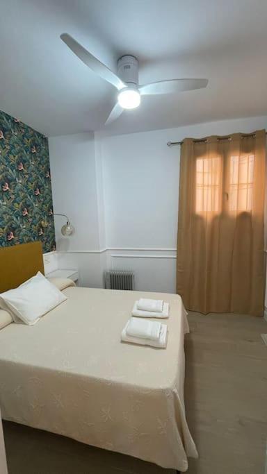 Ferienwohnung Hispalis Plaza Cristo De Burgos Sevilla Exterior foto